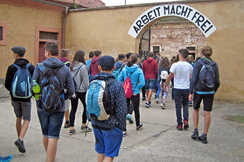 Terezin2